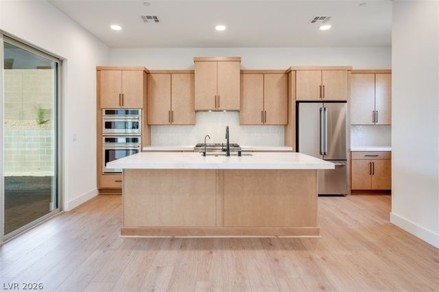 12186 Pink Sunrise Street, Las Vegas, NV 89138