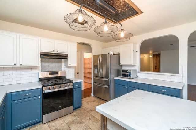 720 Fountain Gate, Schertz, TX 78108