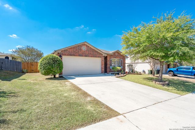 720 Fountain Gate, Schertz, TX 78108
