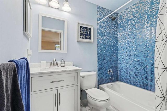 1105 Riverbend Club Drive, Atlanta, GA 30339