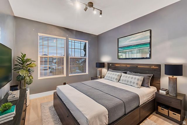 6732 W HUNTER VISTA CIR, Salt Lake City, UT 84128