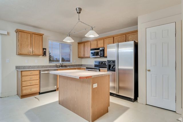 6732 W HUNTER VISTA CIR, Salt Lake City, UT 84128