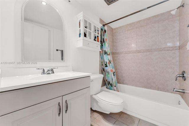 525 Coral Way 402, Coral Gables, FL 33134