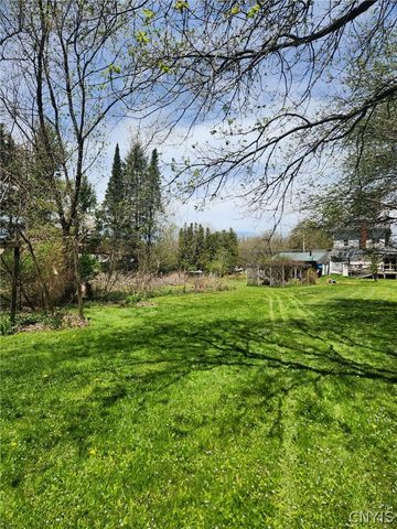 3218 Route 20, Cazenovia, NY 13035