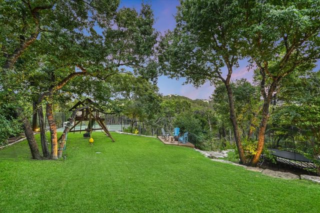 2201 Far Gallant DR, Austin, TX 78746