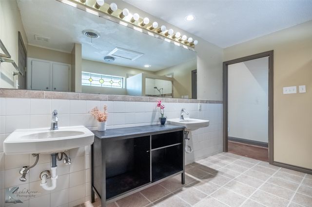 10 Wynrush Circle, Abilene, TX 79606
