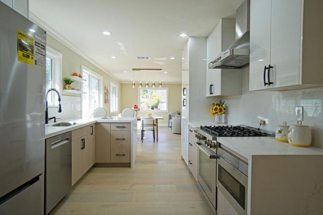 114 Cumulus Avenue, Sunnyvale, CA 94087