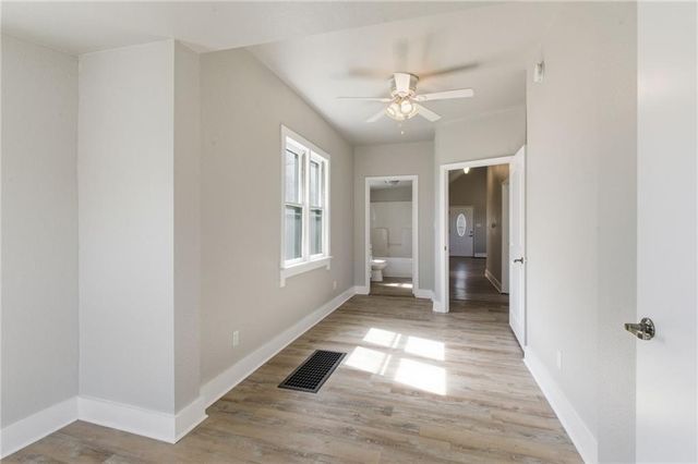 1209 Kingman Street, Leavenworth, KS 66048