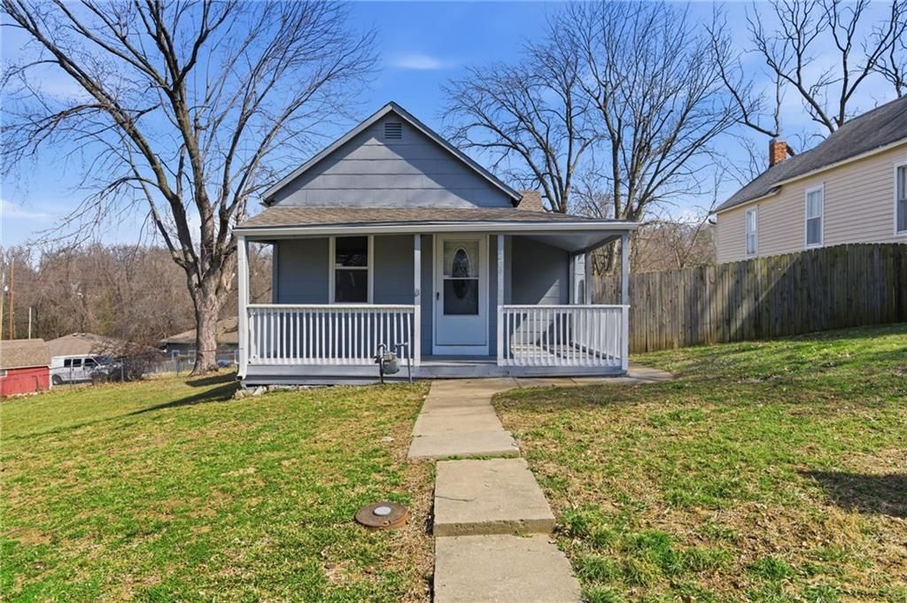 1209 Kingman Street, Leavenworth, KS 66048