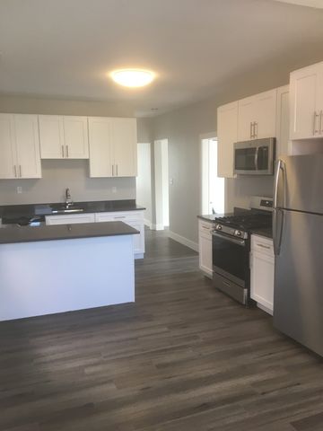 2652 N Marshfield Avenue 2F, Chicago, IL 60614