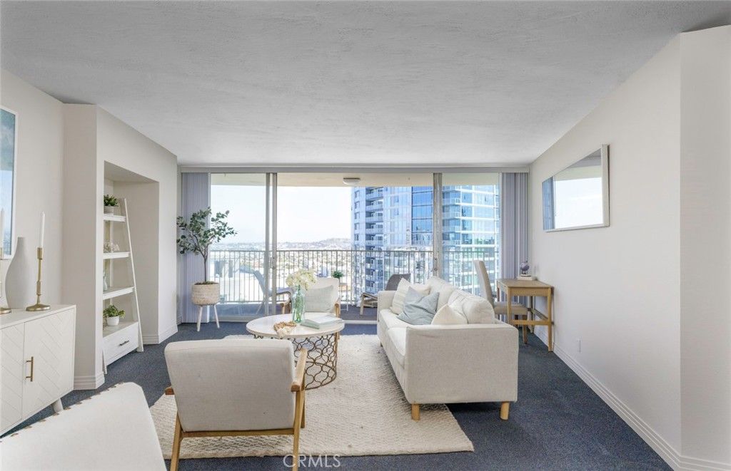 700 E Ocean Boulevard 2703, Long Beach, CA 90802 — photo 2