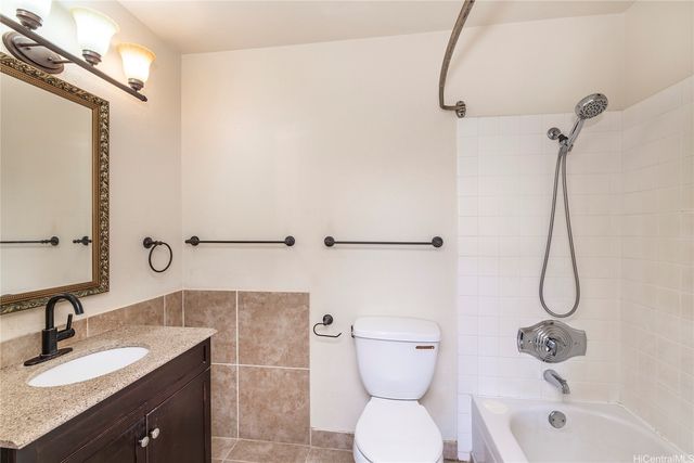 95-510 Wikao Street A203, Mililani, HI 96789