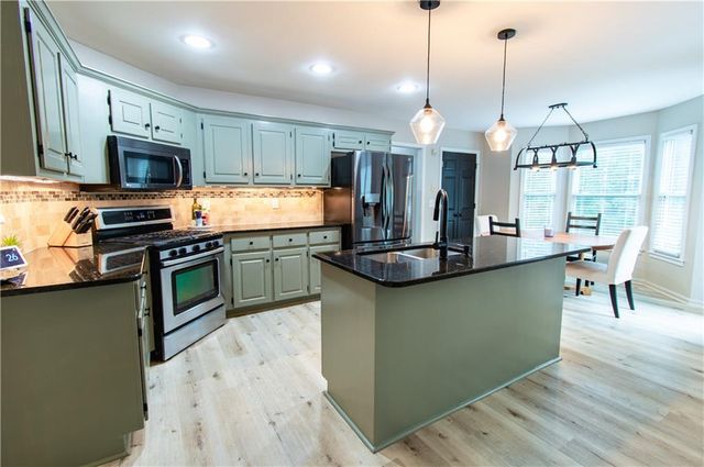 4222 Honey Creek Way, Powder Springs, GA 30127