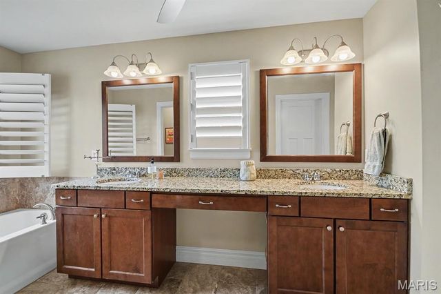 1020 Brownell Avenue, St Louis, MO 63122