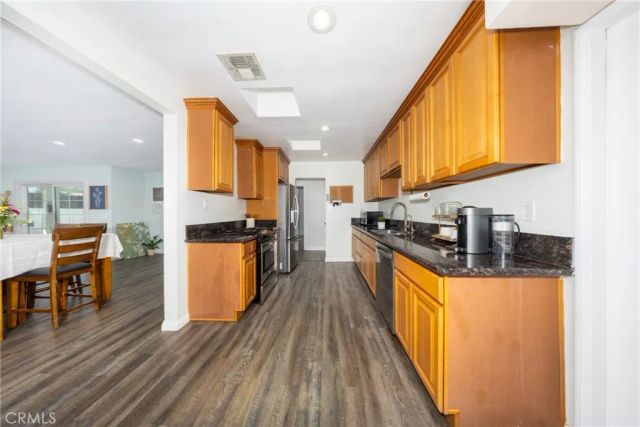 10512 Rose Hedge, Whittier, CA 90606