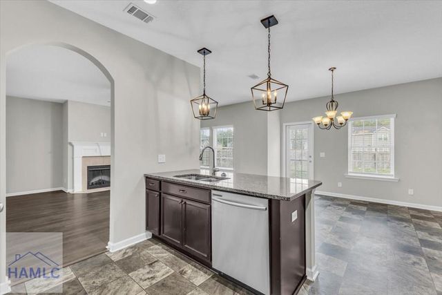 16 Cassels Court, Hinesville, GA 31313