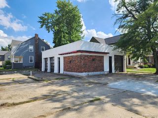 8041 John R Street, Detroit, MI 48202