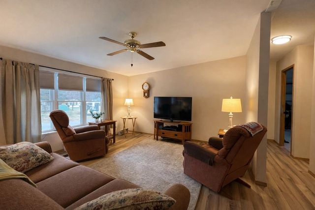 41 Thrush Lane, Lyndon, VT 05851
