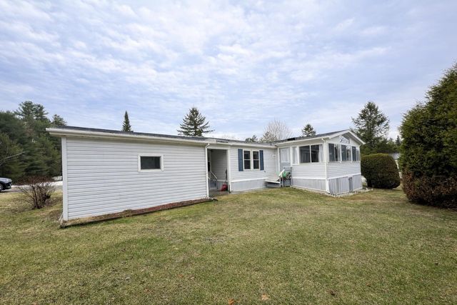 41 Thrush Lane, Lyndon, VT 05851