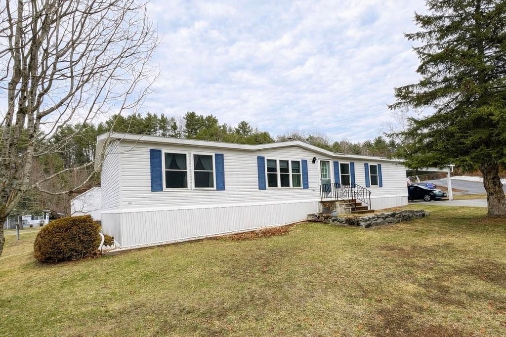 41 Thrush Lane, Lyndon, VT 05851