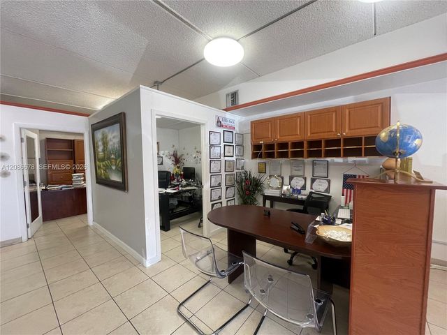 10393 SW 186th Street 1H, Cutler Bay, FL 33157