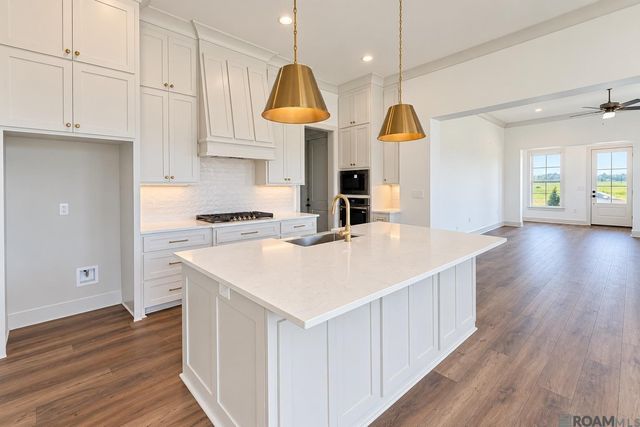 13037 Magnolia Square Dr, Central, LA 70818