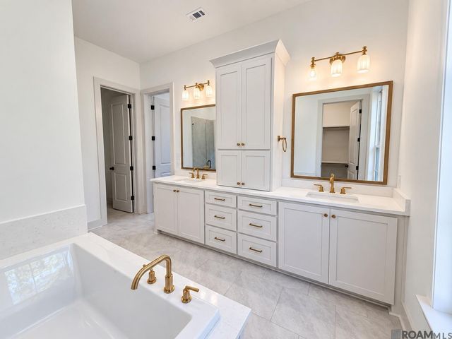 13037 Magnolia Square Dr, Central, LA 70818
