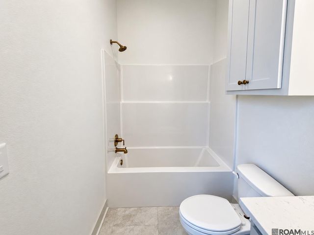 13037 Magnolia Square Dr, Central, LA 70818