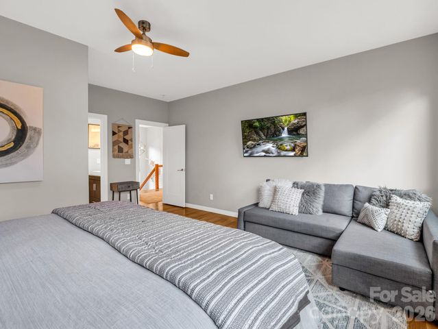 80 Richland Street, Asheville, NC 28806