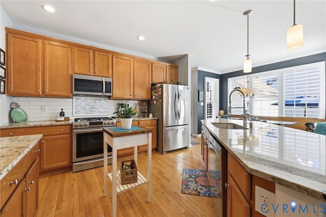 4909 Parsons Walk Pl, Glen Allen, VA 23059