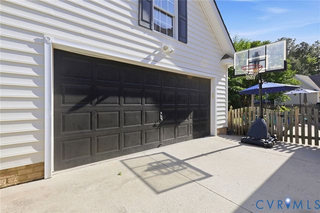 4909 Parsons Walk Pl, Glen Allen, VA 23059