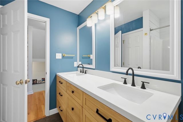 4909 Parsons Walk Pl, Glen Allen, VA 23059