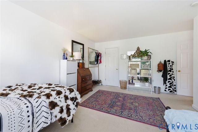 4909 Parsons Walk Pl, Glen Allen, VA 23059