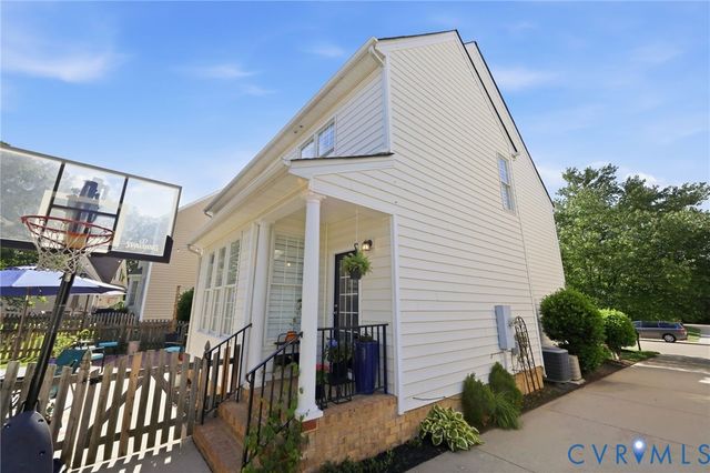 4909 Parsons Walk Pl, Glen Allen, VA 23059