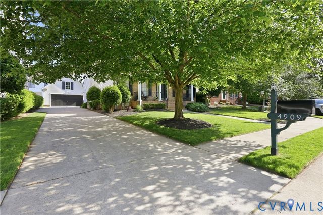 4909 Parsons Walk Pl, Glen Allen, VA 23059