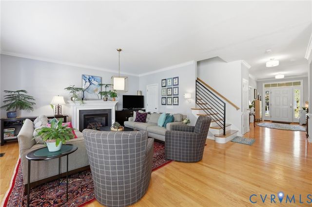 4909 Parsons Walk Pl, Glen Allen, VA 23059