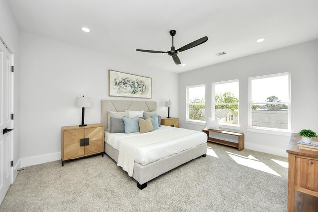 4814 Cochran Street, Houston, TX 77009