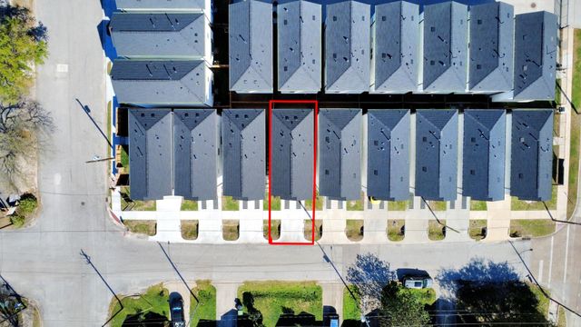 4814 Cochran Street, Houston, TX 77009