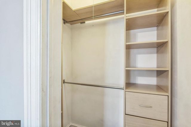 208 FARRAGUT ST NW #104, Washington, DC 20011