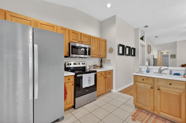 3022 ANDOVER COURT, Mount Dora, FL 32757