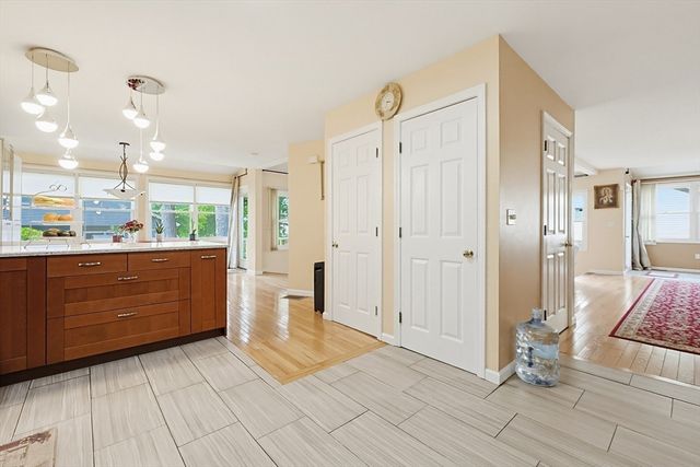81 Arrowhead Cir 81, Ashland, MA 01721