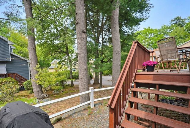 81 Arrowhead Cir 81, Ashland, MA 01721