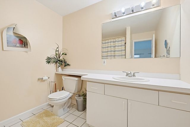81 Arrowhead Cir 81, Ashland, MA 01721