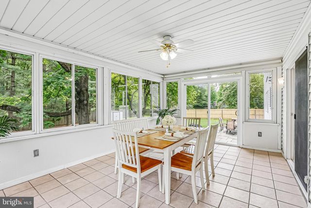 6 INDIAN RUN RD, Princeton Junction, NJ 08550
