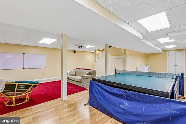6 INDIAN RUN RD, Princeton Junction, NJ 08550