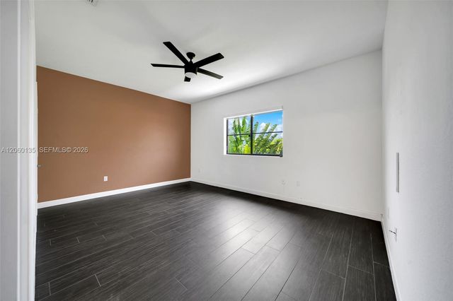 23061 SW 114th Path, Miami, FL 33170