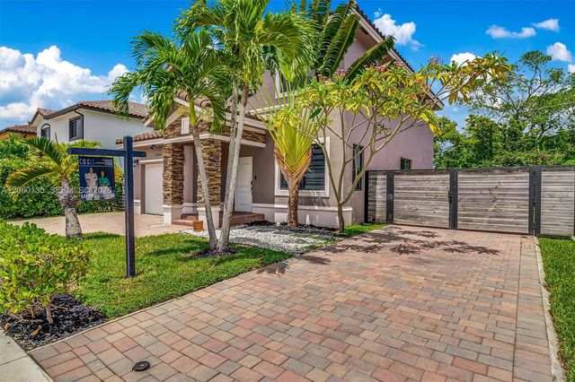 23061 SW 114th Path, Miami, FL 33170