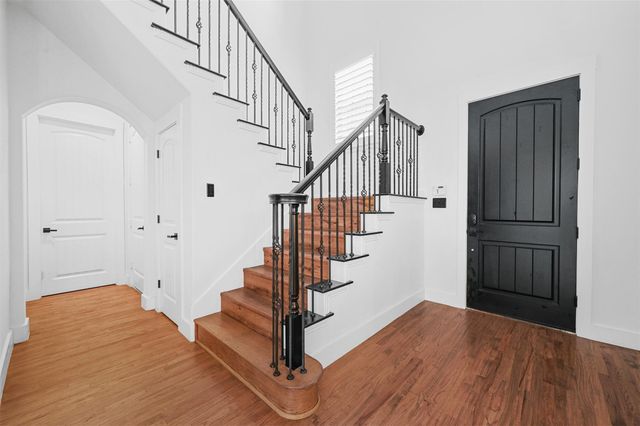 1244 Grant Avenue, Lantana, TX 76226