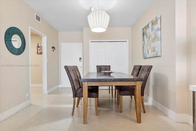 5601 Collins Ave 1514, Miami Beach, FL 33140