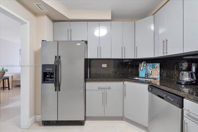 5601 Collins Ave 1514, Miami Beach, FL 33140